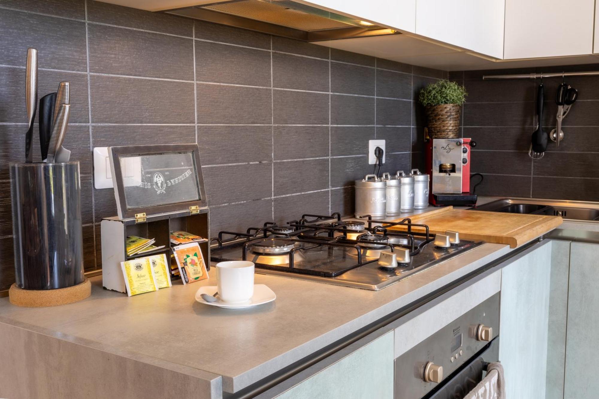 Belvedere Modern Apartment Con Parcheggio Gratuito Rome Exterior photo